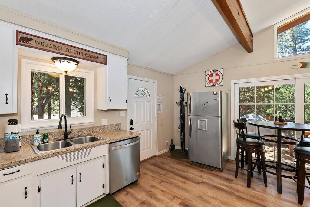 Chalet Monterey W/Hot Tub - Big Decks/Bbq Villa Big Bear Lake Exterior foto