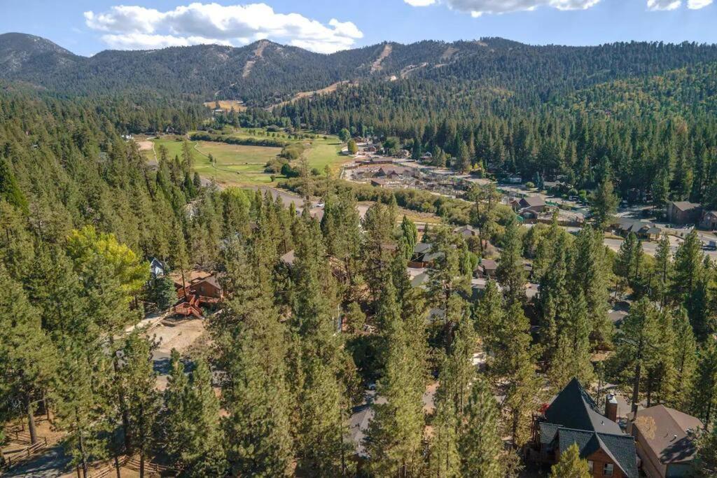 Chalet Monterey W/Hot Tub - Big Decks/Bbq Villa Big Bear Lake Exterior foto